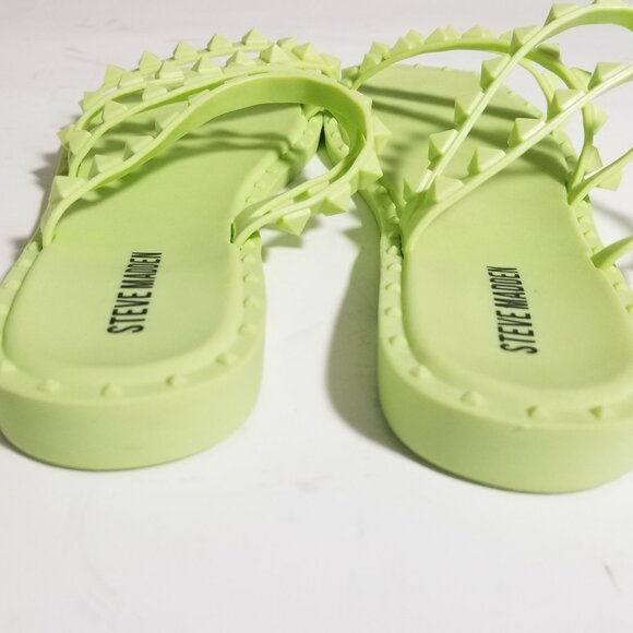Steve Madden Skyler 6 Neon Green Stud Slide Flat Sandal Waterproof Travel Beach - Picture 6 of 9
